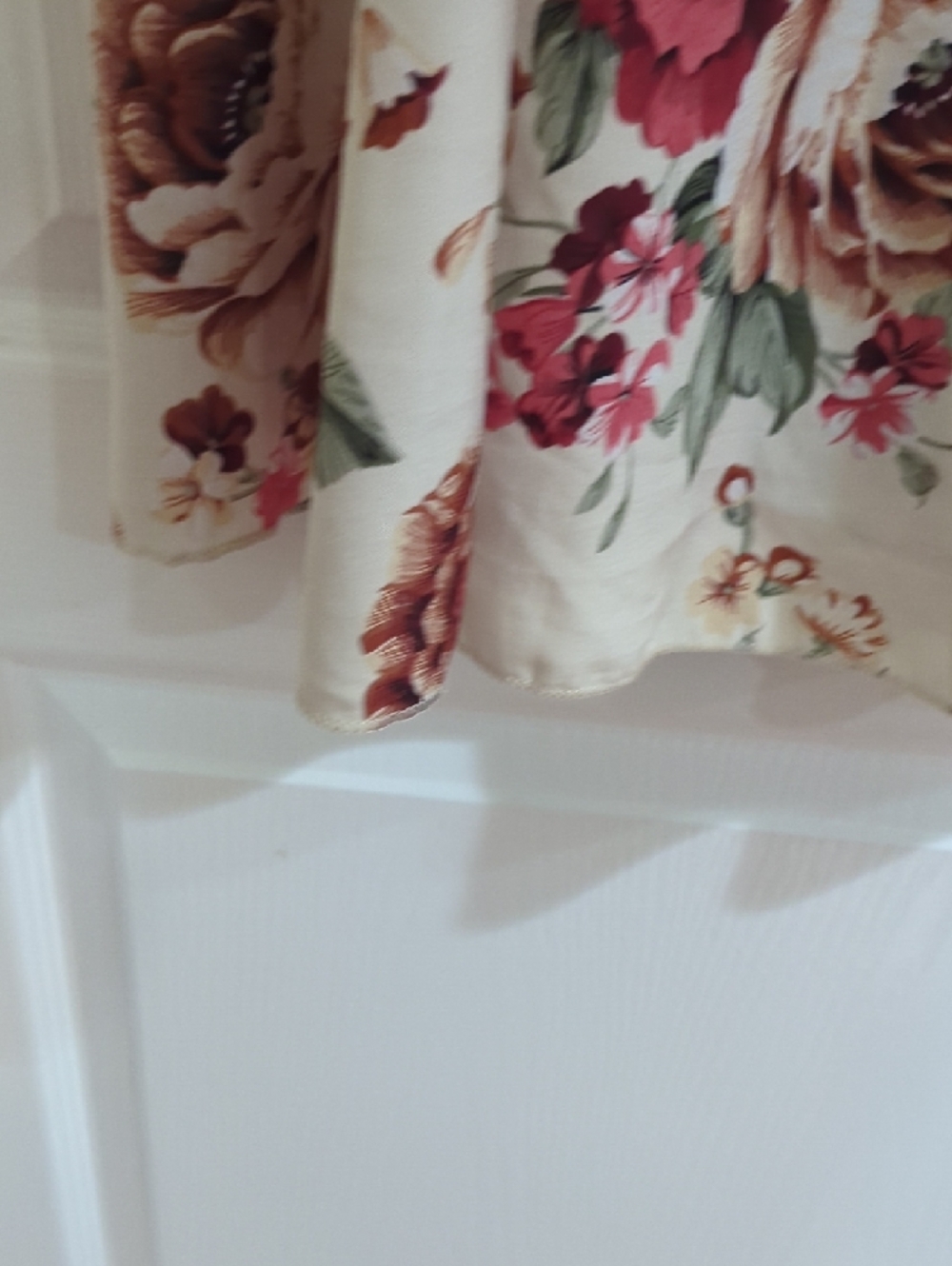 Floral Ivory and Rose Long-Sleeve Fit & Flare Dress - Picture 6 of 13